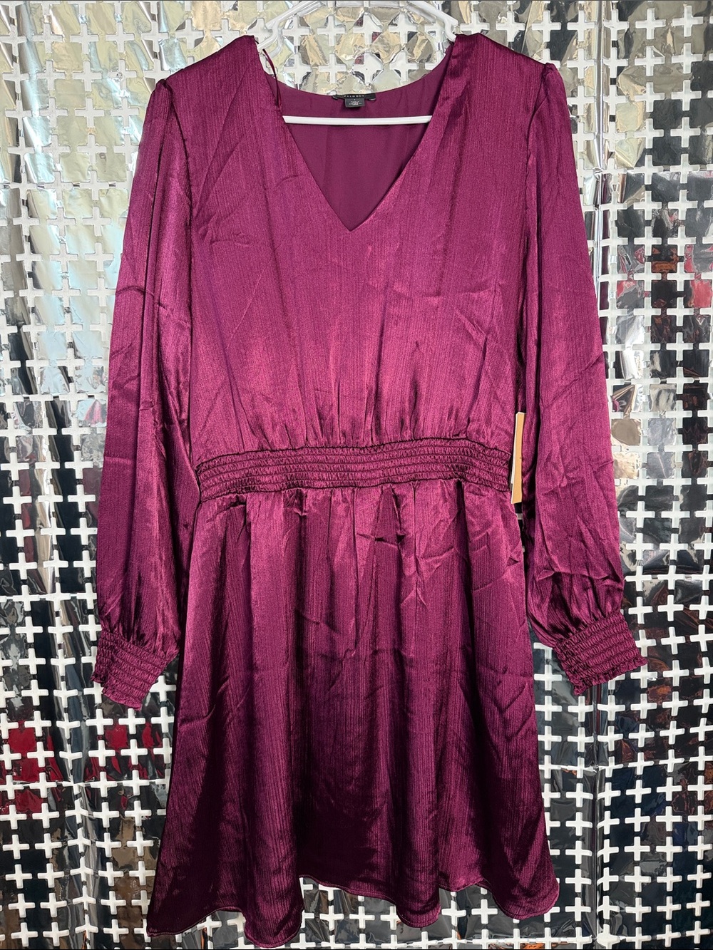 Halogen Wine Long-Sleeve V-Neck Midi Dress